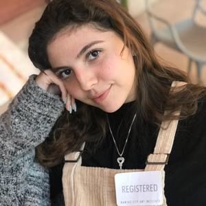 Meet your Posher, Jade